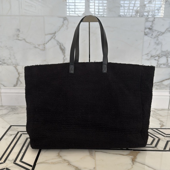 CHANEL Terry Cloth Top Handle BeachTote Bag. Circa 1990’s - Picture 2 of 11